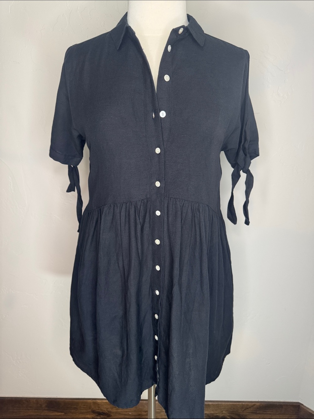 Lolita Black Button-Front Short Sleeve Midi Dress With Gathered Waist &Pockets